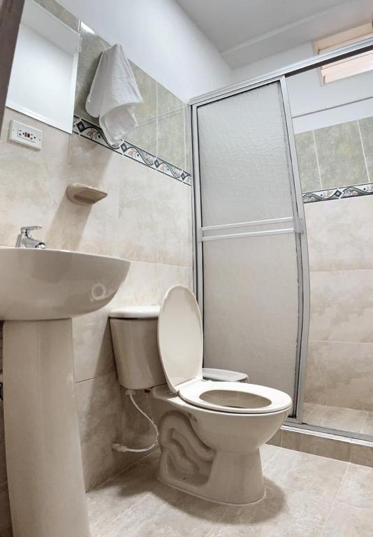 Koupelna v ubytování Acogedor Apartaestudio