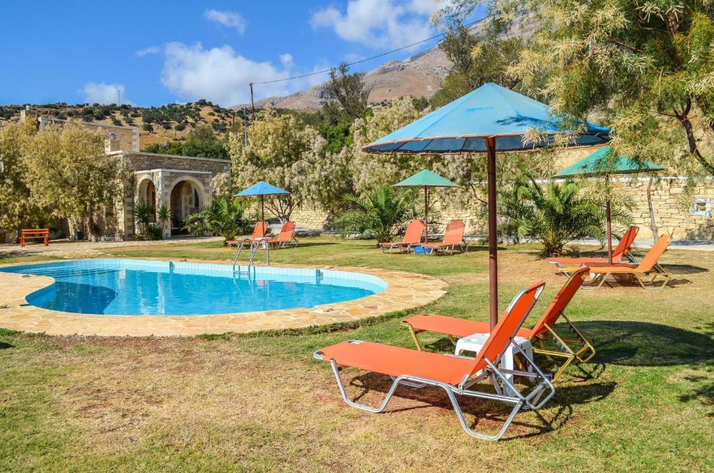 The swimming pool at or close to Petra-Mare 8