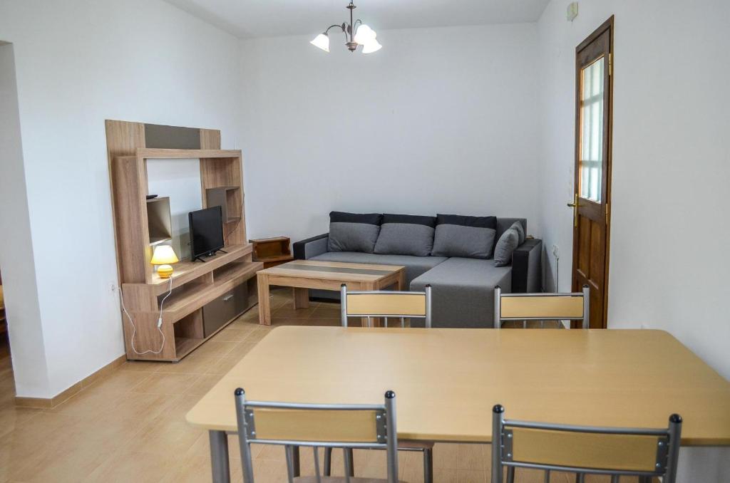 A seating area at Petra-Mare 8