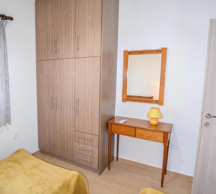 A bed or beds in a room at Petra-Mare 8