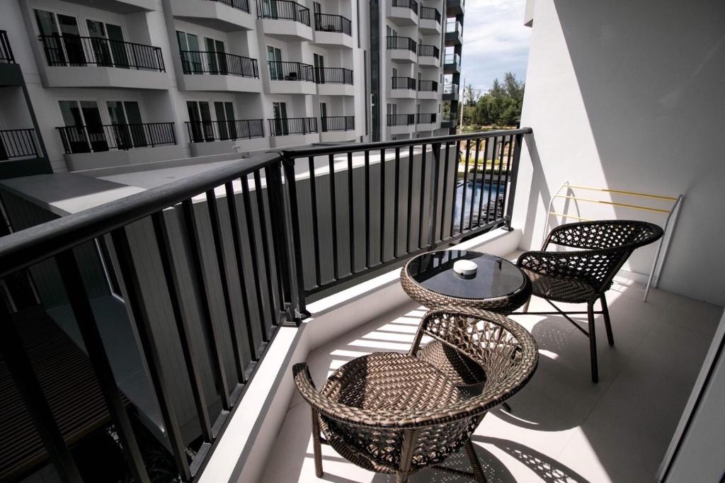 Balkón nebo terasa v ubytování Mantra Beach condominium By AProperty