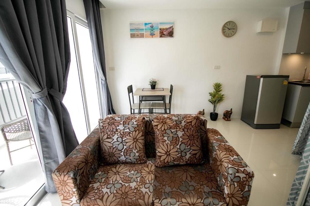 Posezení v ubytování Mantra Beach condominium By AProperty