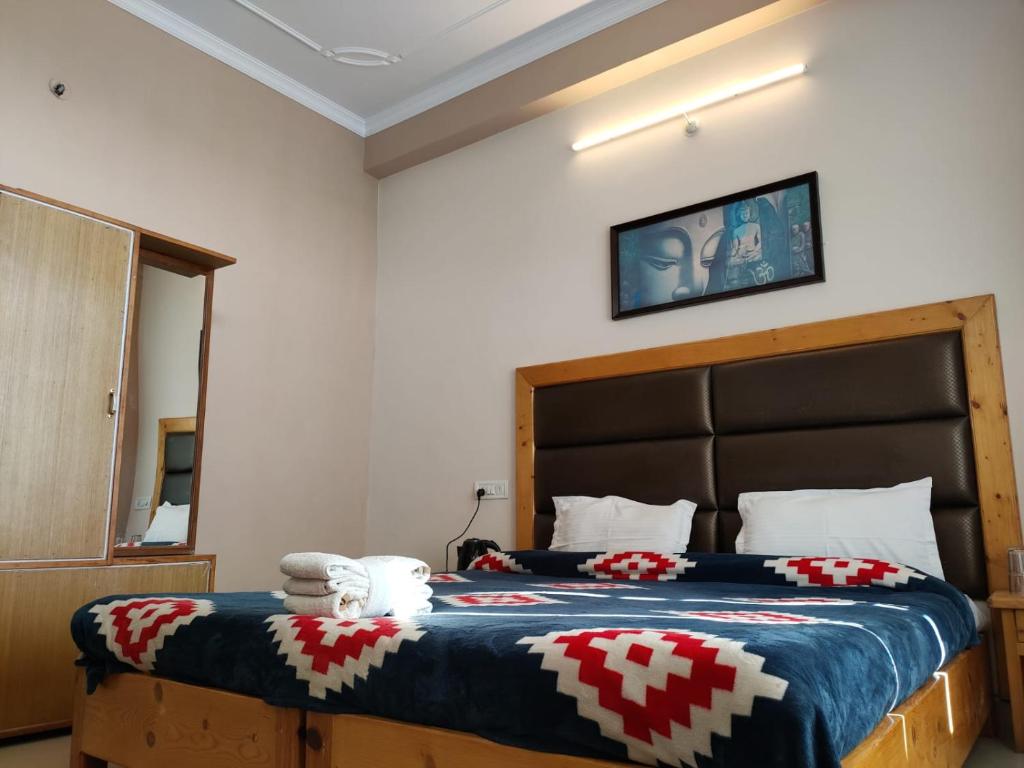 Postel nebo postele na pokoji v ubytování Yoga House