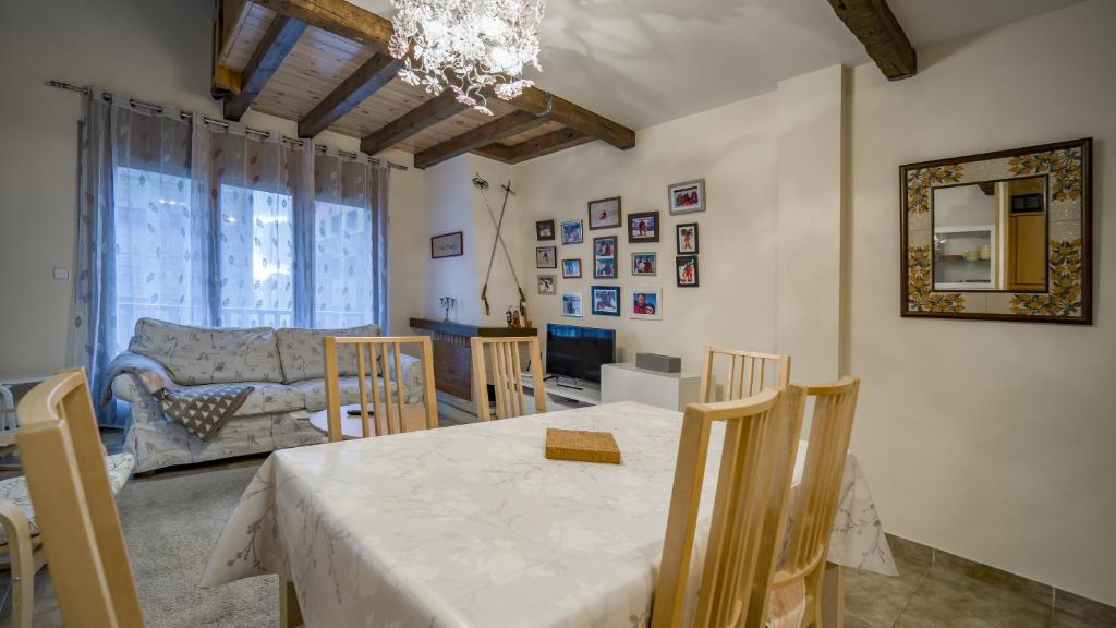 Posezení v ubytování Hortalet El Tarter