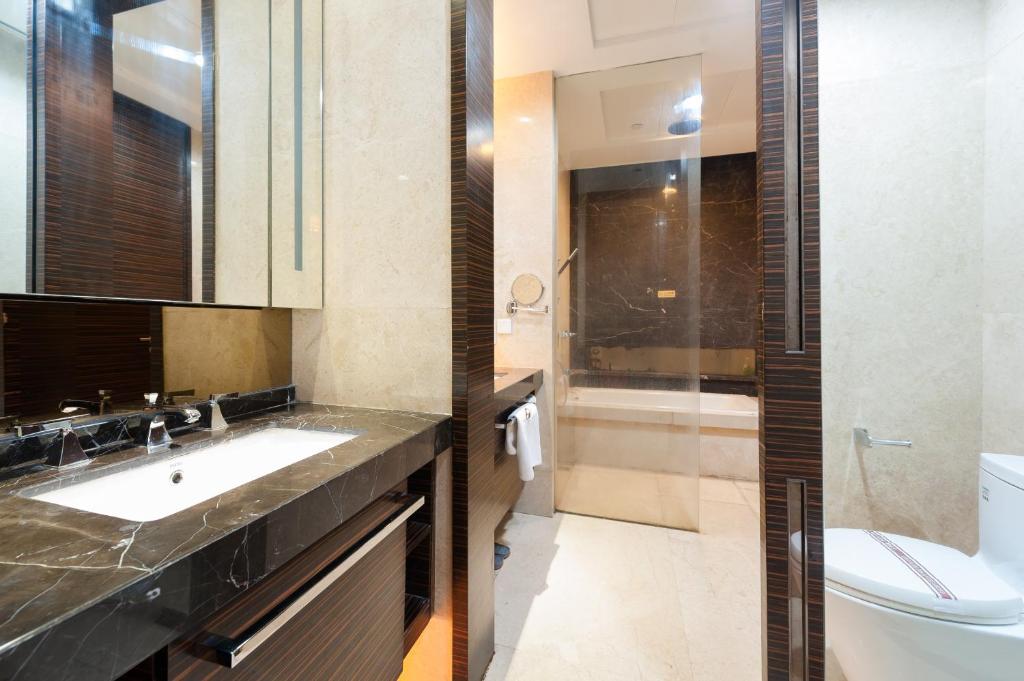 Yicheng Pazhou Poly World Trade Centre Apartment - Suite Ejecutiva - Ciudadano Chino Continente