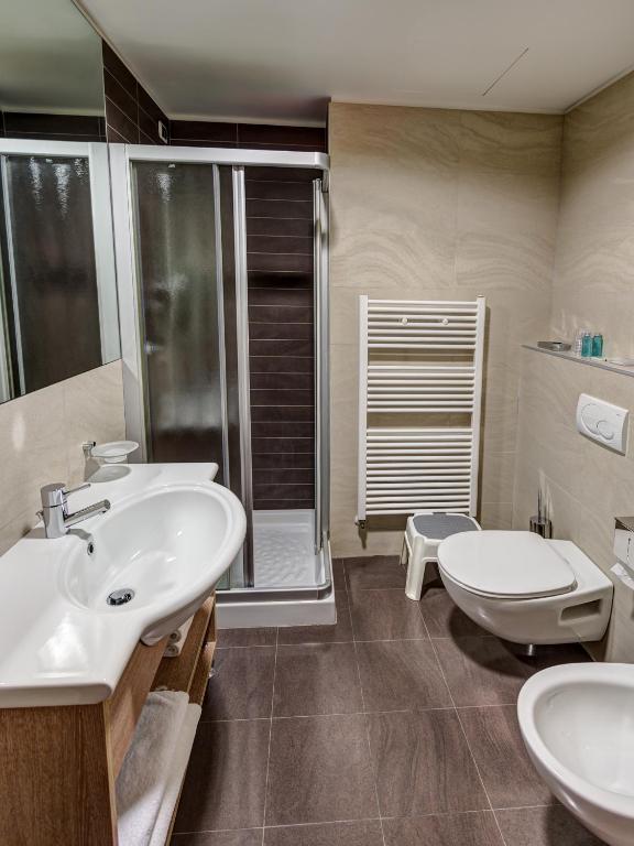 Koupelna v ubytování Hotel Capital