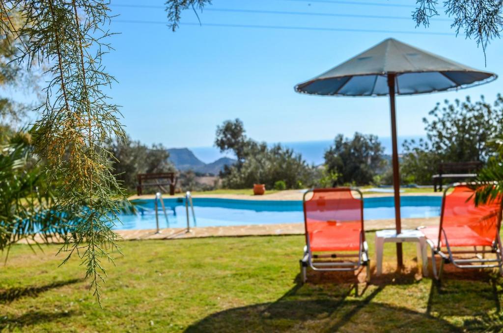 The swimming pool at or close to Petra-Mare 2