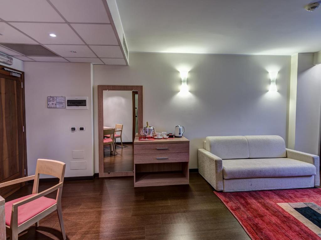 Posezení v ubytování Hotel Capital