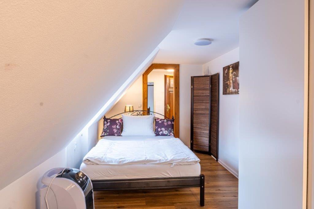 Restaurant Dicker Mann Hotel zum Blauen Krebs - 13