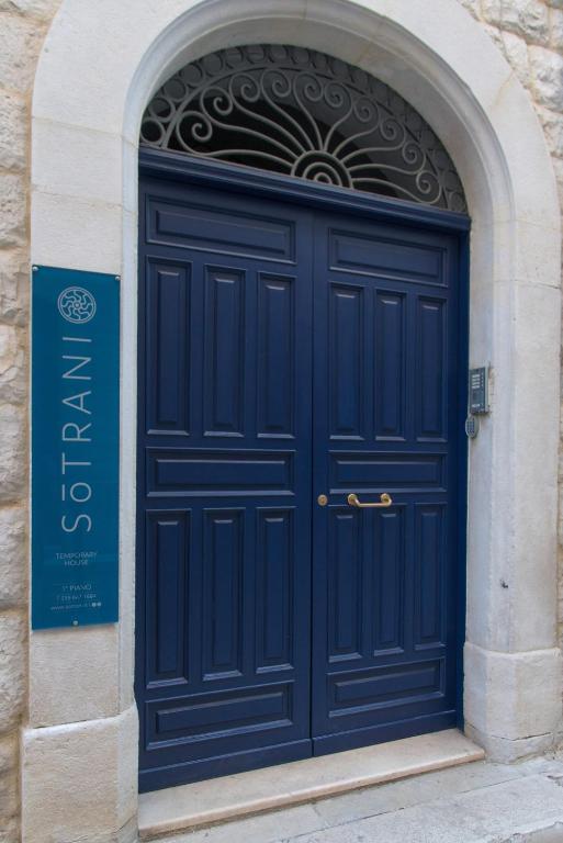 Foto dalla galleria di Sotrani a Trani