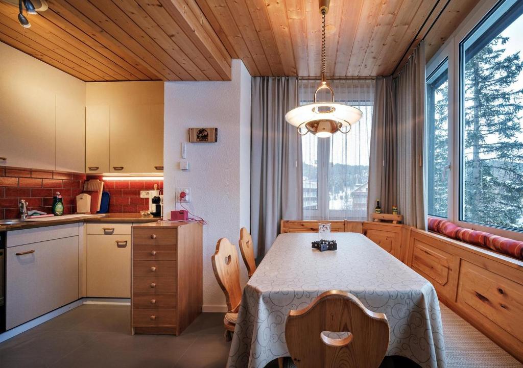 Kuchyň nebo kuchyňský kout v ubytování Zum Rota Hus 07B