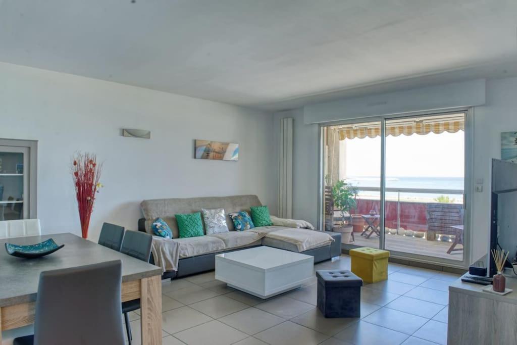 Fotografia z galérie ubytovania Superbe appart/ 2ch / 4 pers / Terrasse / vue mer v destinácii Marseille