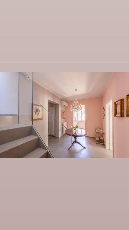 Dimora San Gregorio Luxury Rooms - 3