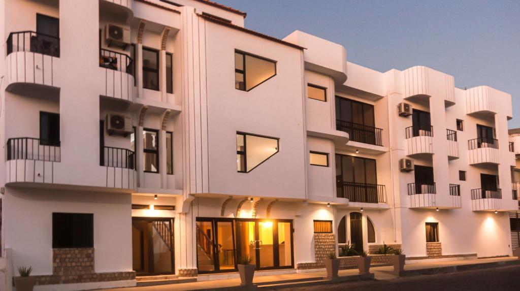 O edifício em que o hotel se localiza