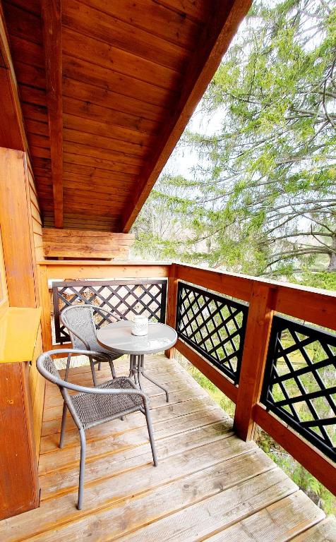 Balkón alebo terasa v ubytovaní Holiday Family Raj Pod Sosnami
