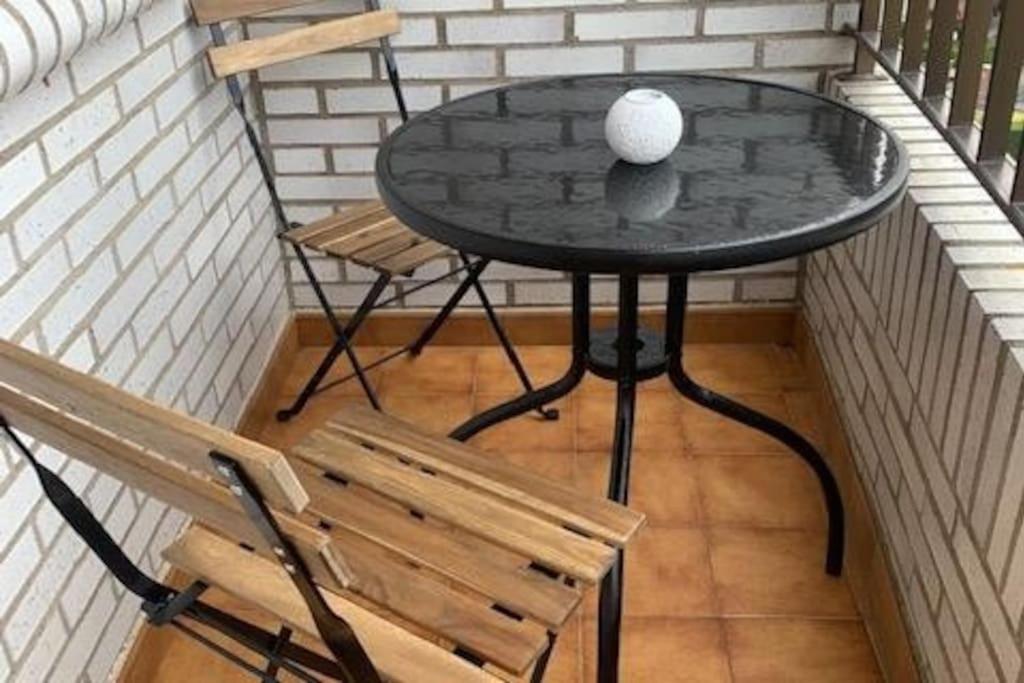 Fotografia z galérie ubytovania Coqueto piso junto a la playa de Ris v destinácii Noja