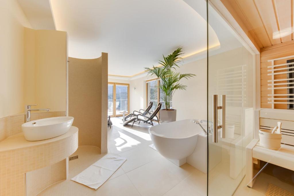 Koupelna v ubytování R&R Residenzen Aparthotel