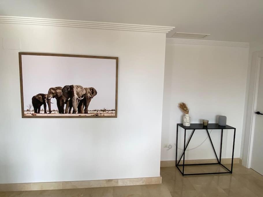 Fotografia z galérie ubytovania Elegant apartment, stunning views, fully renovated in la Hacienda del Senorio de Cifuentes v destinácii Estepona