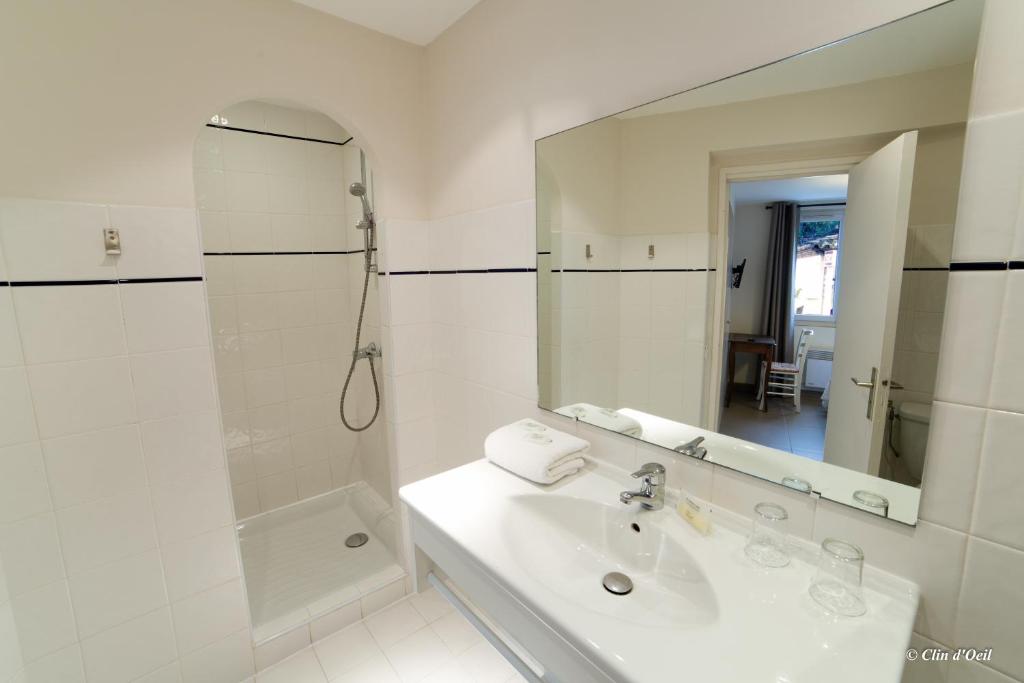 Hotel La Bienvenue - Habitación Vista Pueblo