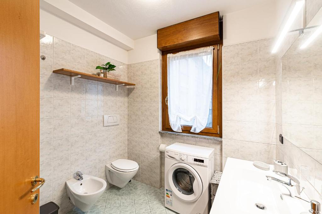 A bathroom at [CANTU-COMO] WiFi, Design & Relax