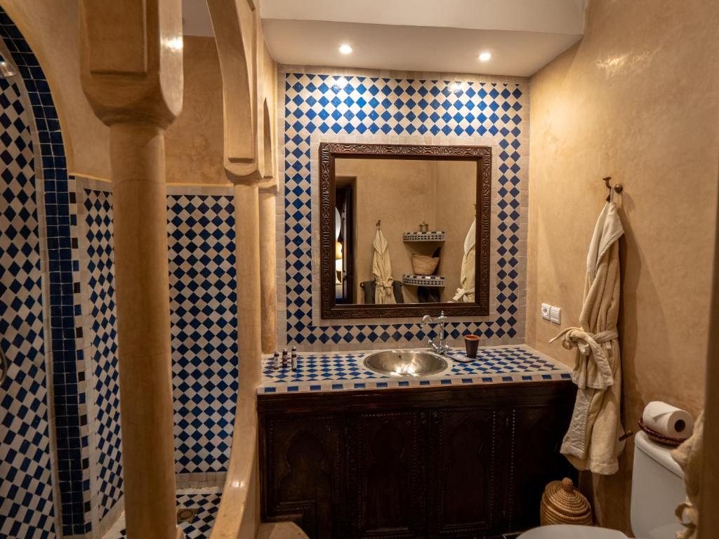 Koupelna v ubytování Riad Casa Lalla