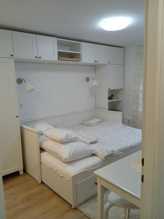 Fenix studio apartment, Zagreb - 5