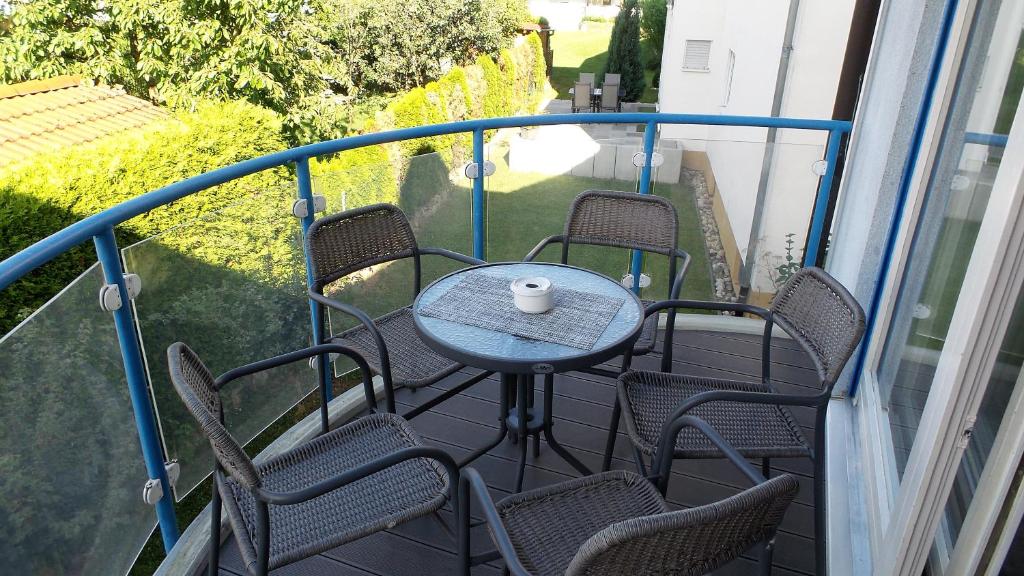 Apartment Enjoy - 11