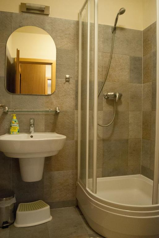 Koupelna v ubytování Apartmány Cestář Boží Dar