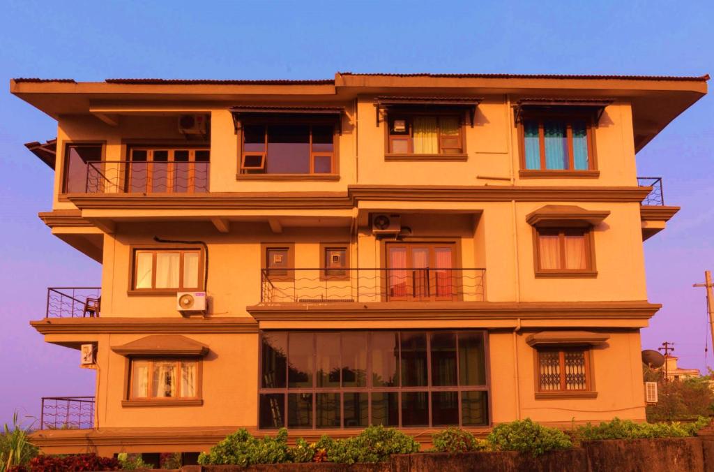Dona Paula Apartment - Apartment With Sea View