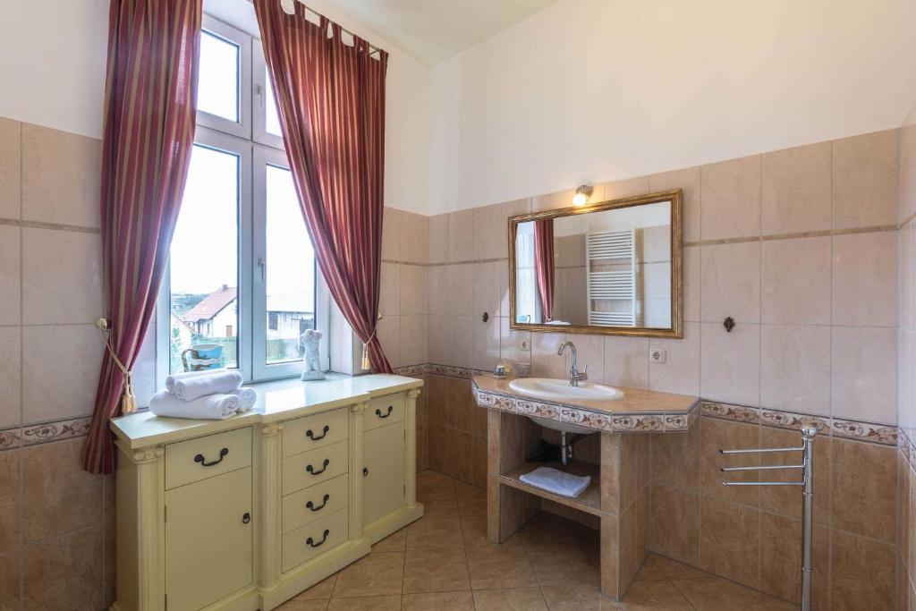 Schlosshotel Gross Koethel - Habitación Doble O Twin Con Baño Privado