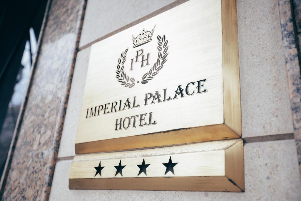 Certifikát, hodnocení, plakát nebo jiný dokument vystavený v ubytování Imperial Palace Hotel Yerevan