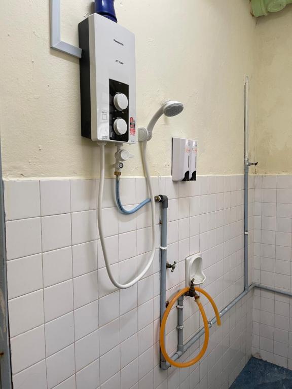 Koupelna v ubytování Pelangi Capsule Hostel
