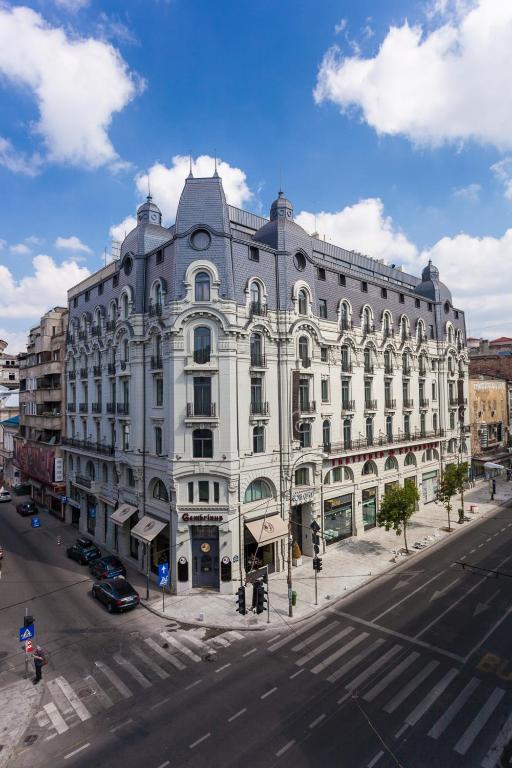 Budova, kde se hotel nachází