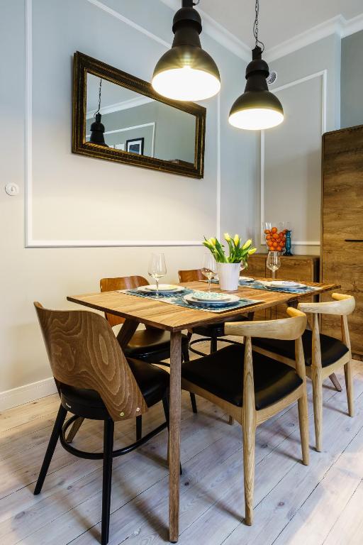 Sanhaus Apartments - One-Bedroom Apartment 8/1 Majkowskiego Street