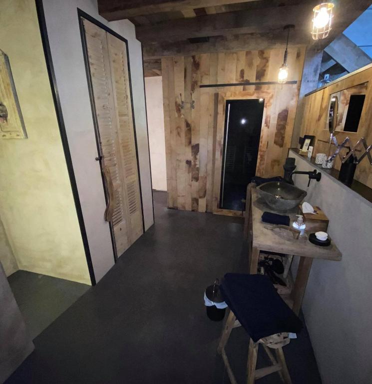 Kuchyň nebo kuchyňský kout v ubytování Le Loft ATELIER