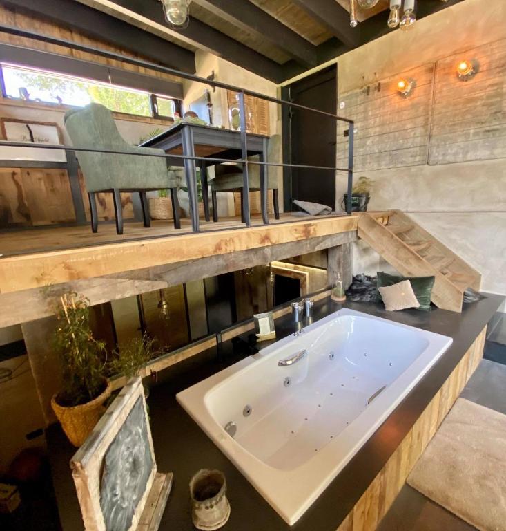 Fotografie z fotogalerie ubytování Le Loft ATELIER v destinaci Fauvillers