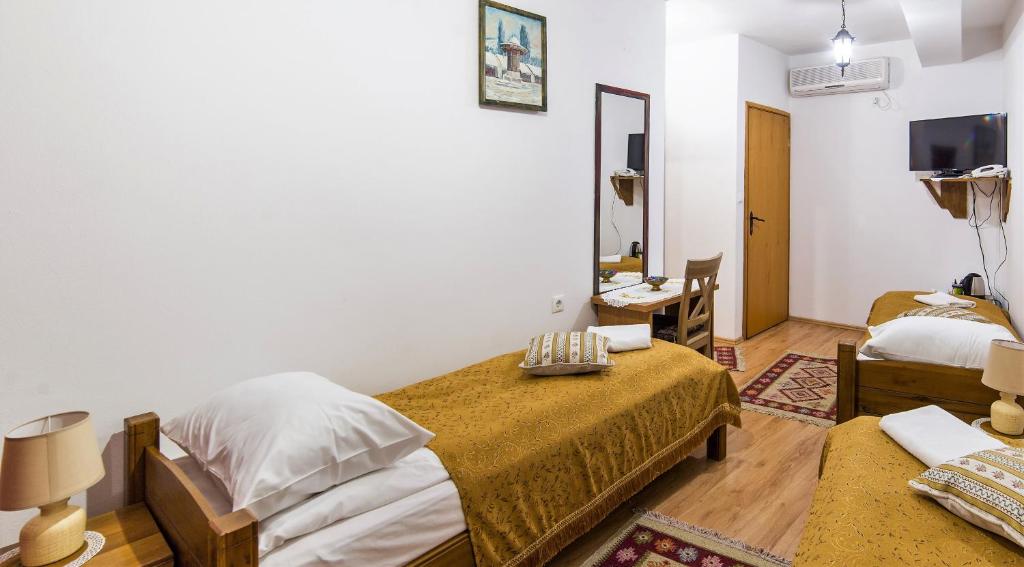 Hotel Kandilj - Quarto Triplo Básico