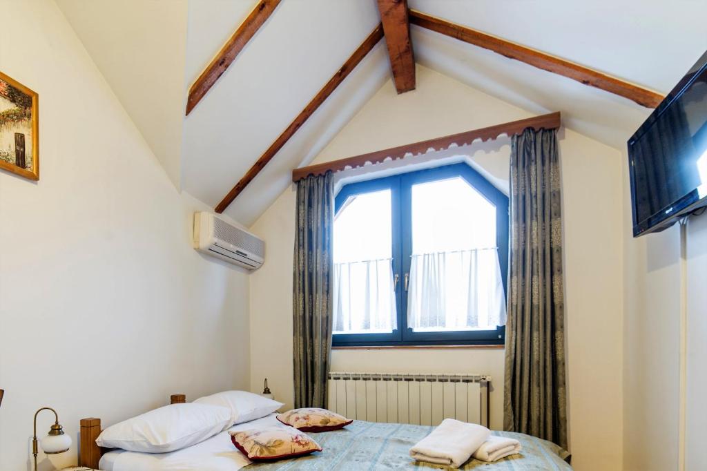 Hotel Kandilj - Quarto Duplo