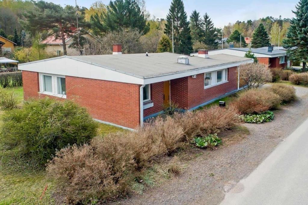 Mesaani, big villa for 8-Person at Turku near Meyer gate
