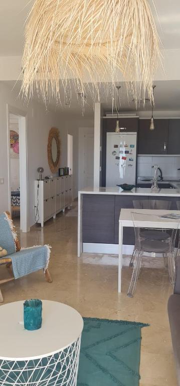 Kuchyň nebo kuchyňský kout v ubytování Small Oasis - Appartement 6 personnes