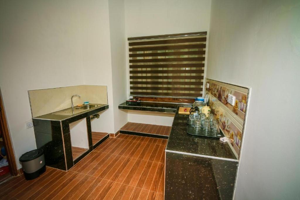 Kuchyň nebo kuchyňský kout v ubytování MOUNT PLEASANT ELLA
