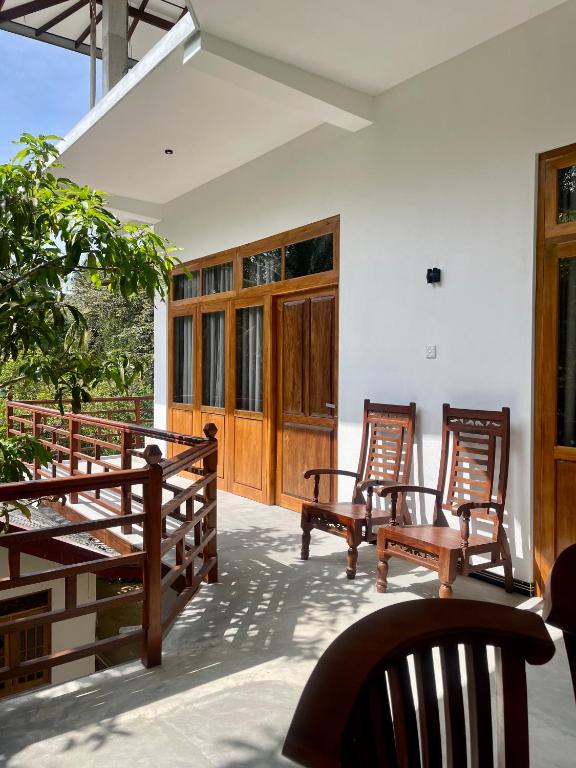 Restaurace v ubytování Jungle Escape Hiriketiya