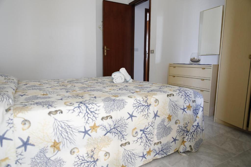 A bed or beds in a room at Cannotta Beach - Panarea