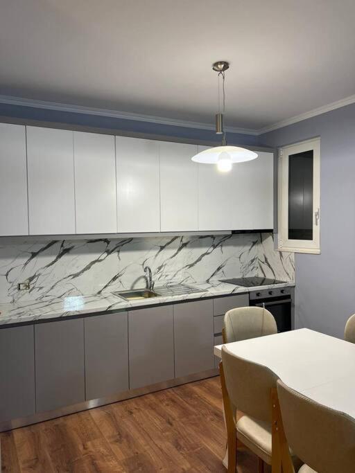 Lovely apartment by the seaside - Imazhi 8