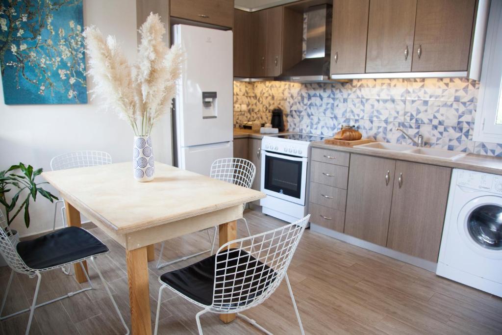 Kuchyň nebo kuchyňský kout v ubytování Casa da Bugainvillea