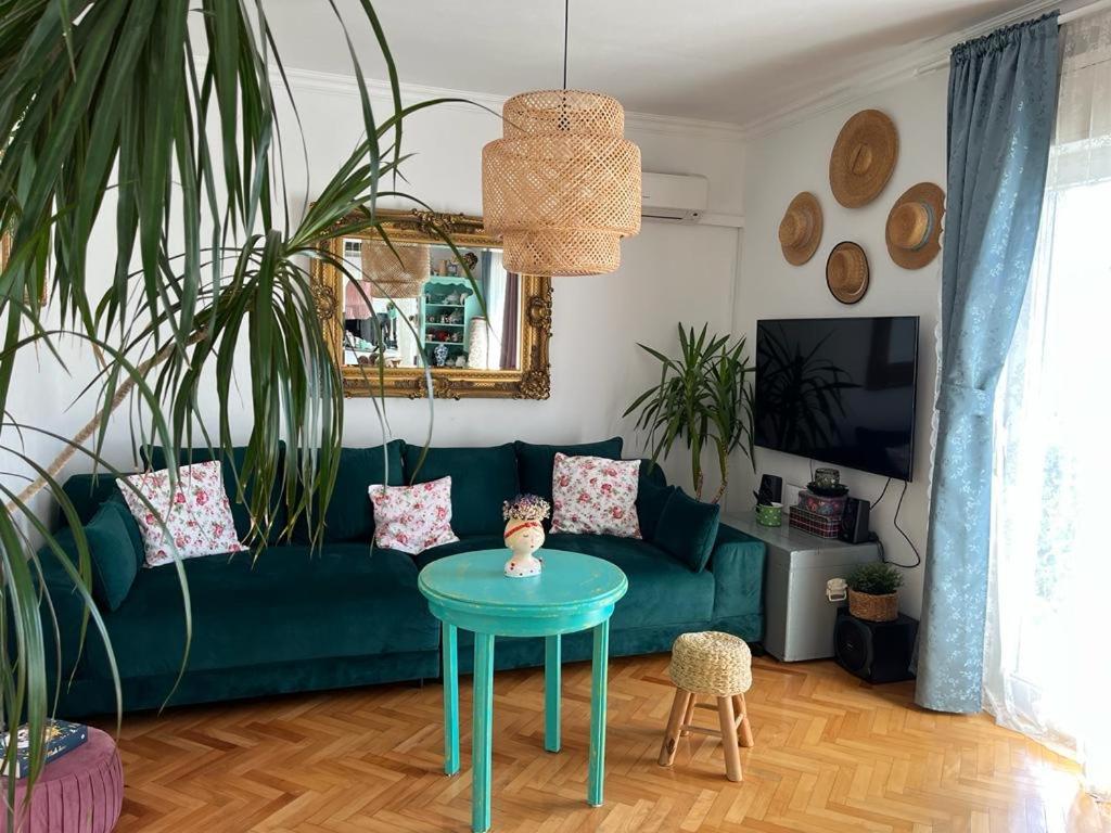 Posedenie v ubytovaní Family apartment near sea