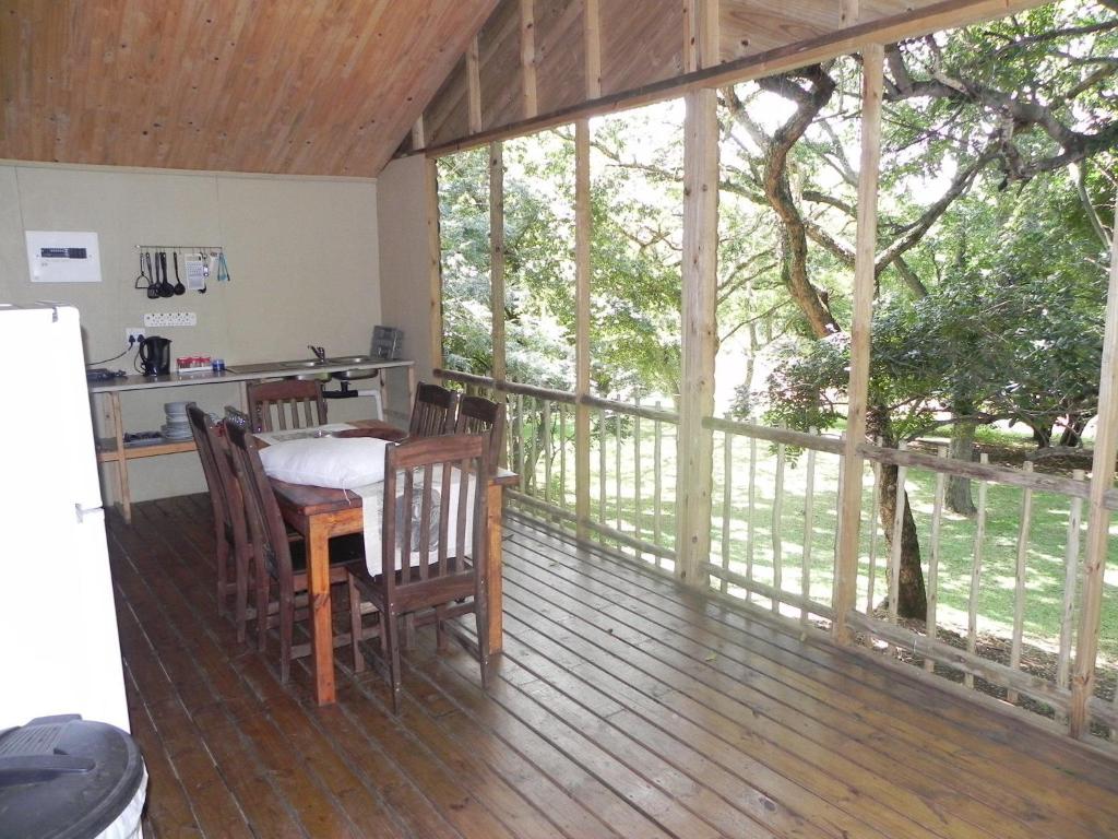 Hippo Waterfront Lodge - Chalet Con Due Camere Da Letto
