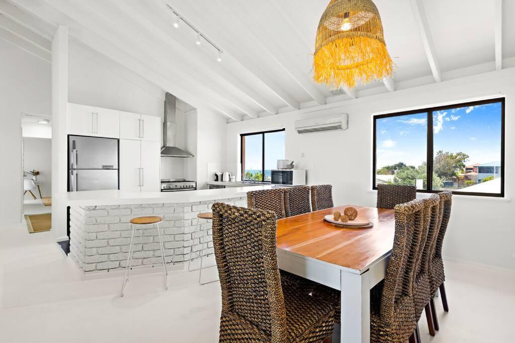 Falcon Beach House - Multi-Family, Pets, Kids!
