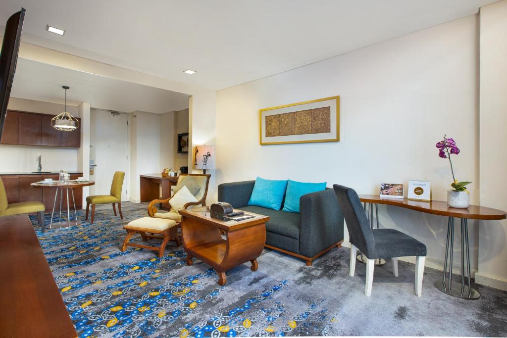 Jambuluwuk Malioboro Hotel Yogyakarta - Sitio