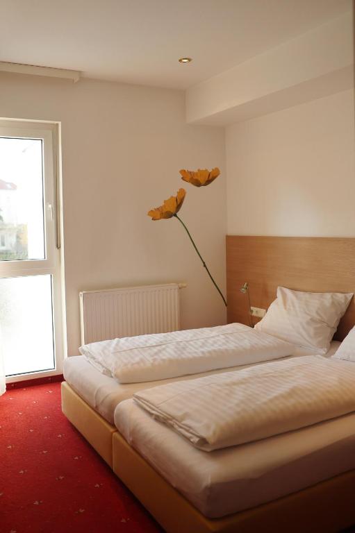 Postel nebo postele na pokoji v ubytování Hotel Blie, Bed & Breakfast, Self Check-in